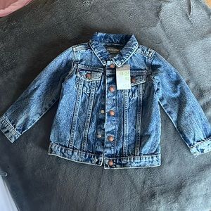New toddler denim jacket size 18-24 months